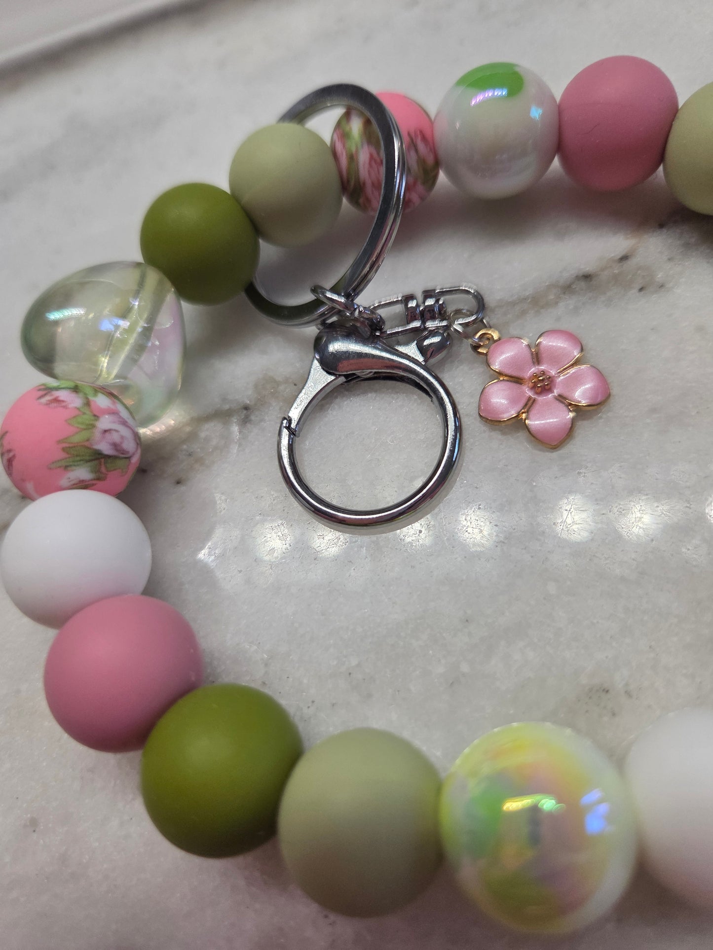 Summer Flowers 💐 - Wristlet