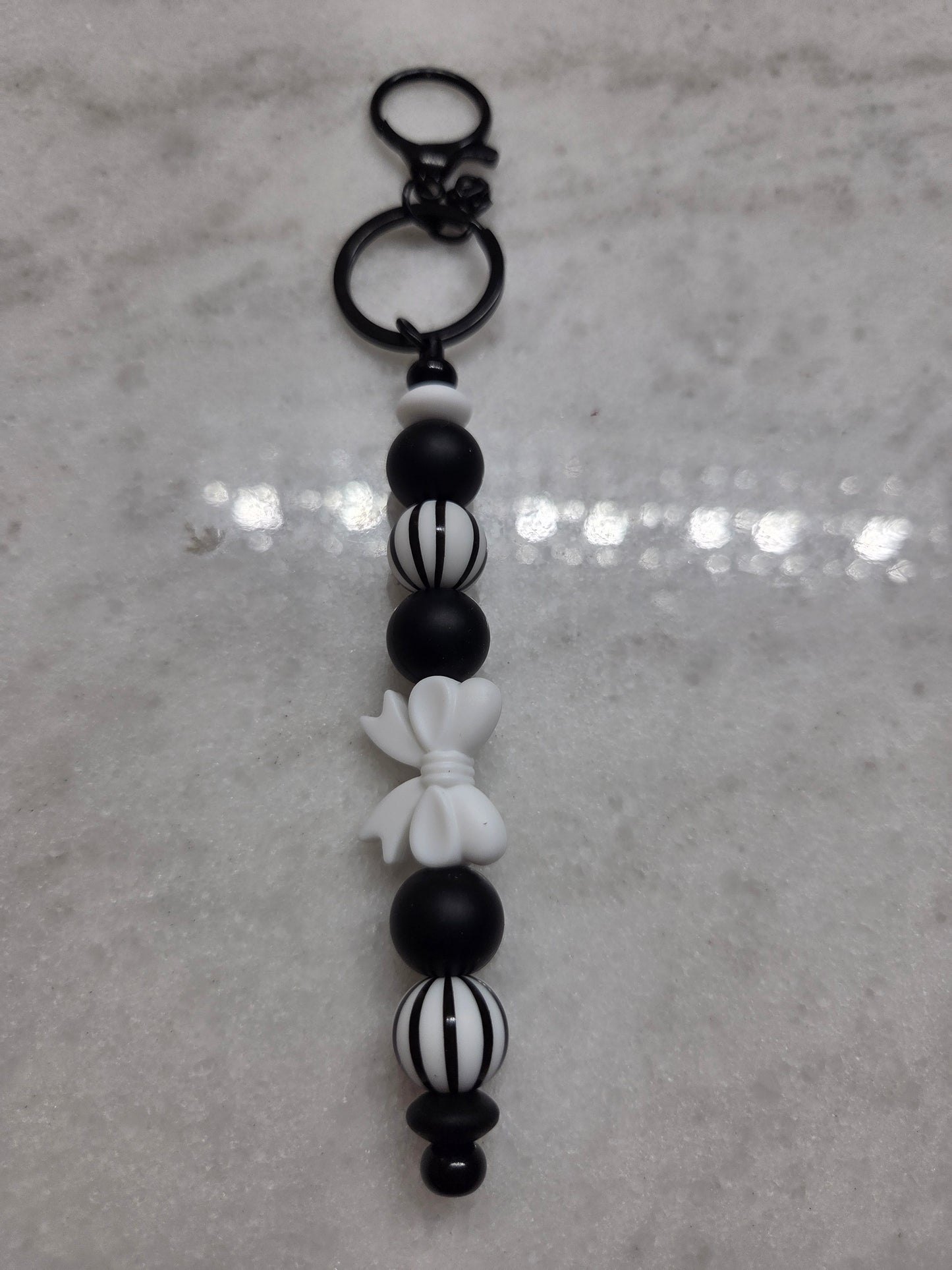 Black & White Bow Key Chain