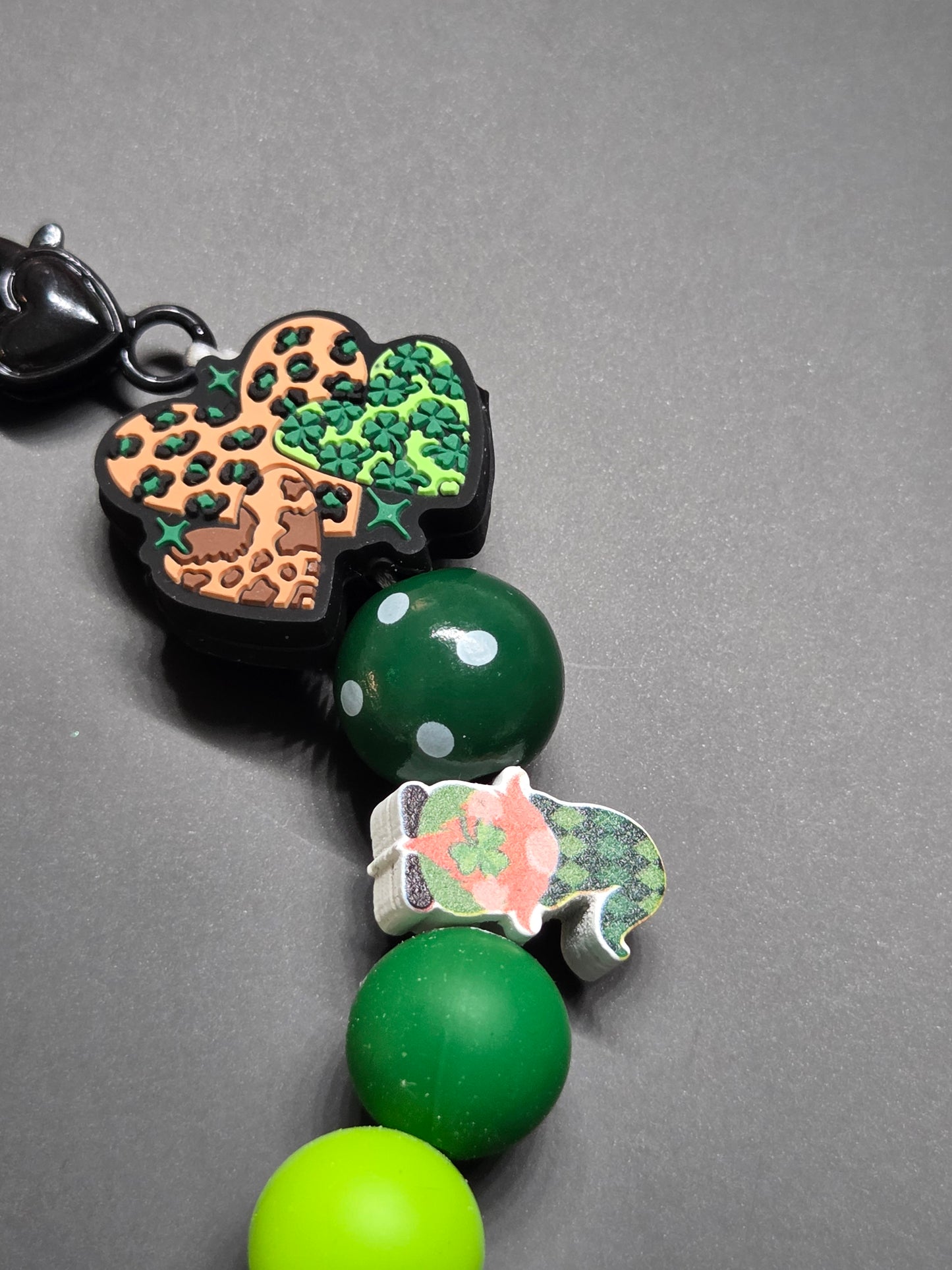 St. Patty's Day - Shamrock and Hearts with Little Gnome - Keychain/Purse Charm