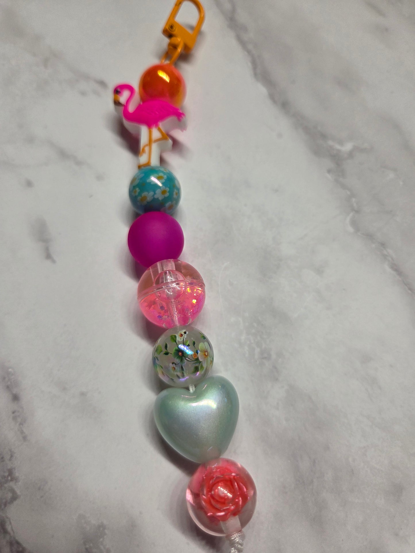 Keychain- Cute Flamingo 🦩 Focal feat a beautiful pink water bead. This one is truly fun with a summer ☀️ feel to it!