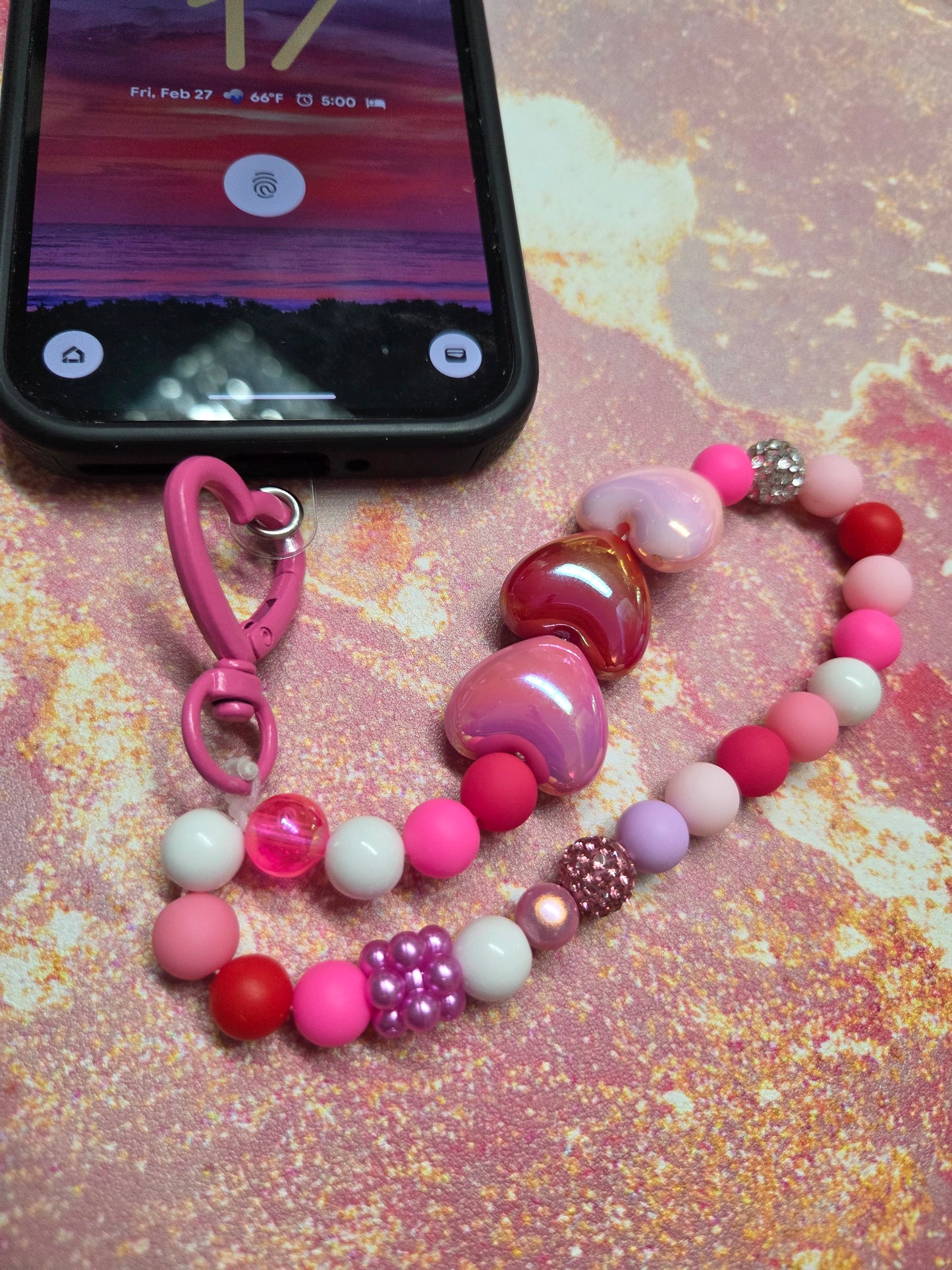A Pocket Full of Hearts 💕- Phone Charm- if you love pinks, reds, rhinestones, & hearts, this is the one for you! Carabiner Topper